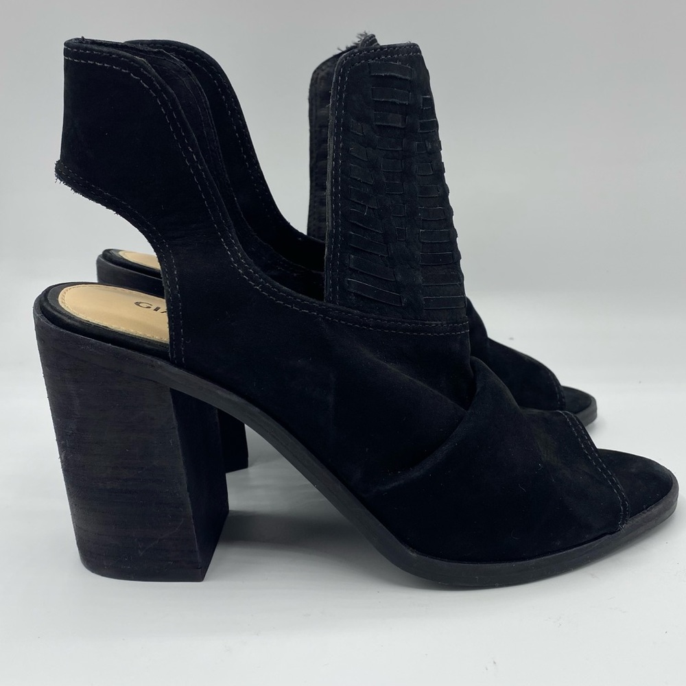 Gianni Bini Marowette Suede
Leather Open Toe Shoe Size 7 NWOB